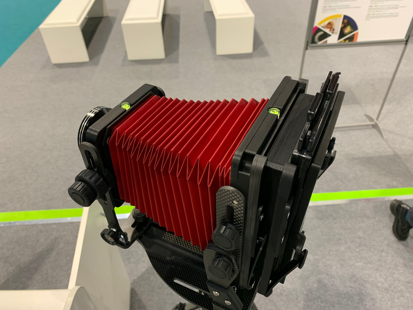 LomoGraflok Adaptor