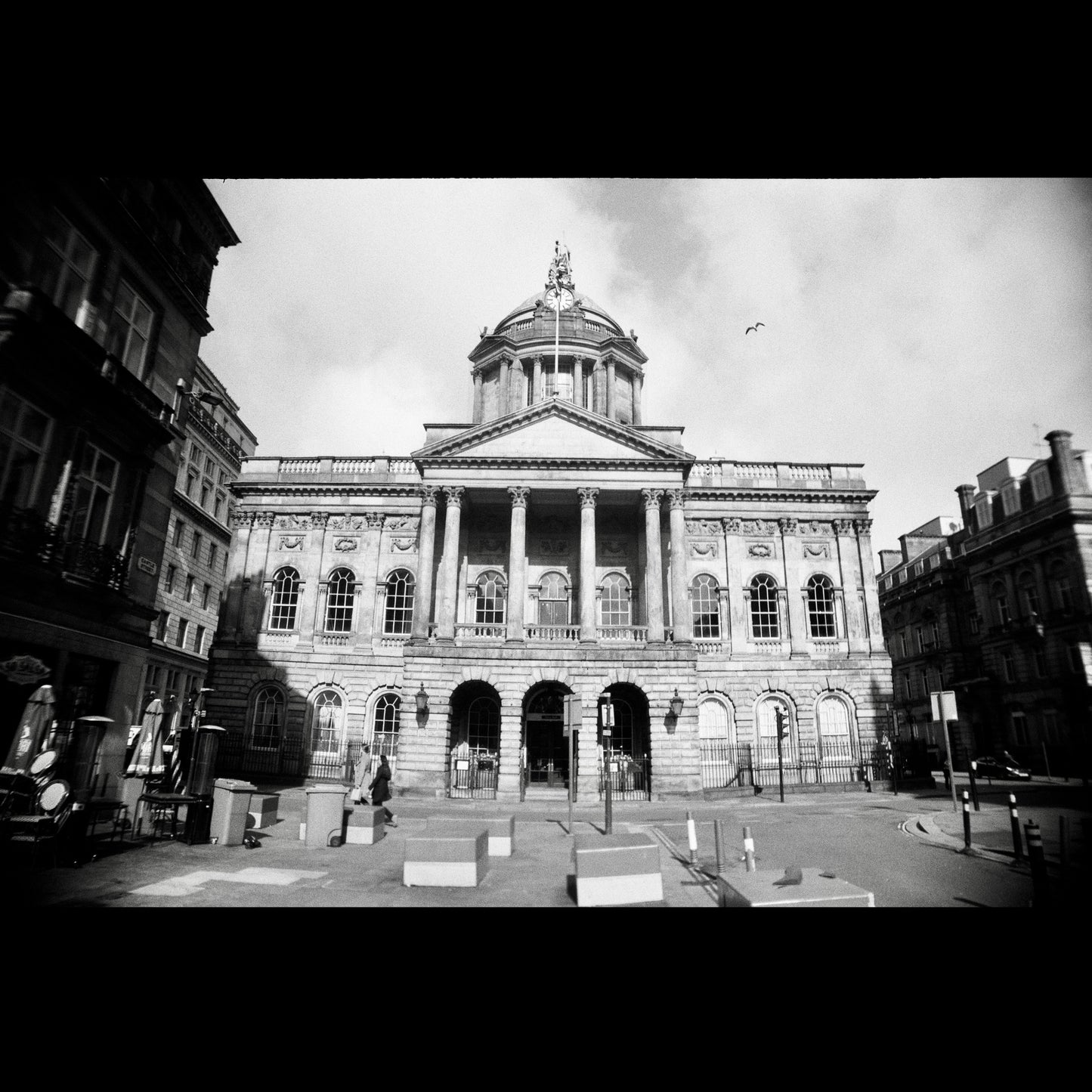 Chroma Click - 35mm Compact Camera with 24mm "Double Glass" lens