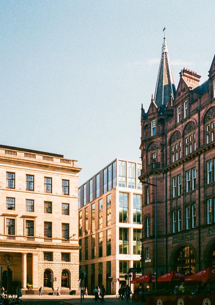 Chroma Click - 35mm Compact Camera with 24mm "Double Glass" lens