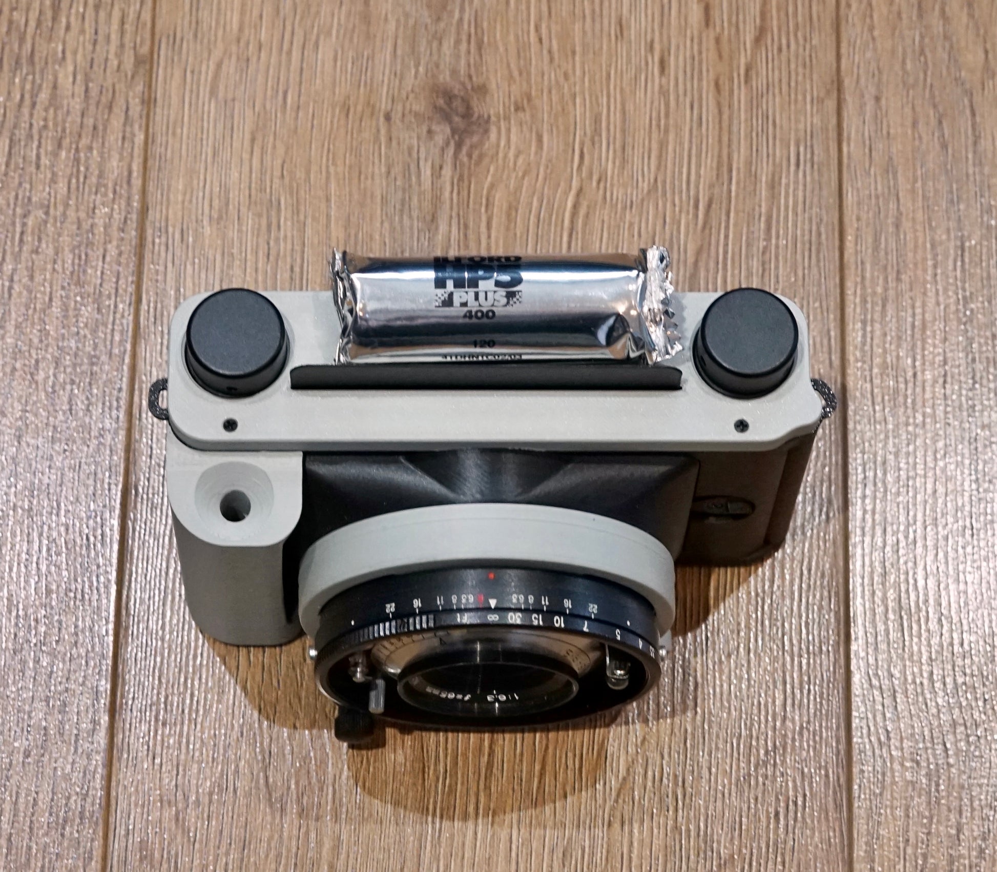 120 rangefinder camera